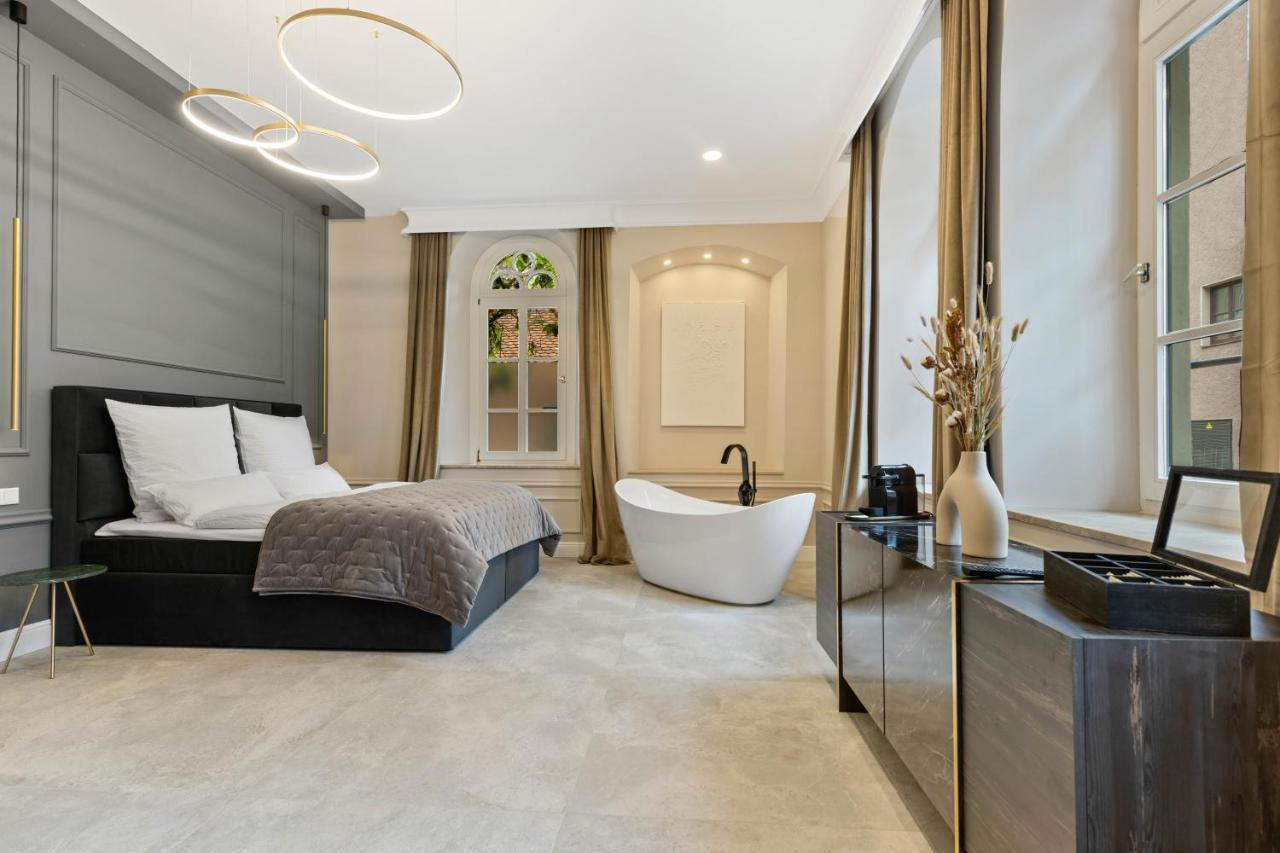 Boutique Rooms I Luxus Suite I Center I Boxspring Augsburg Buitenkant foto